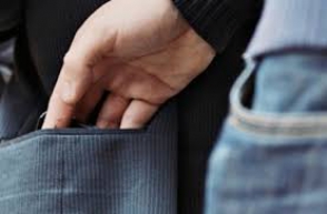 Գրպանահատը բռնվեց ավտոբուսից իջնելիս